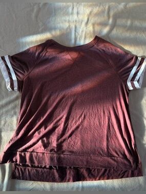 Women’s Maroon Short Sleeve Tee with White Stripe Sleeves